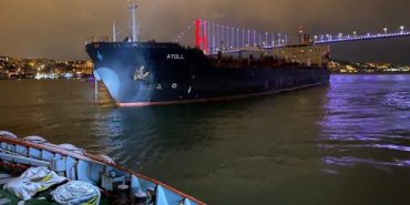 İstanbul Boğazı’nda sürüklenen gemi kurtarıldı