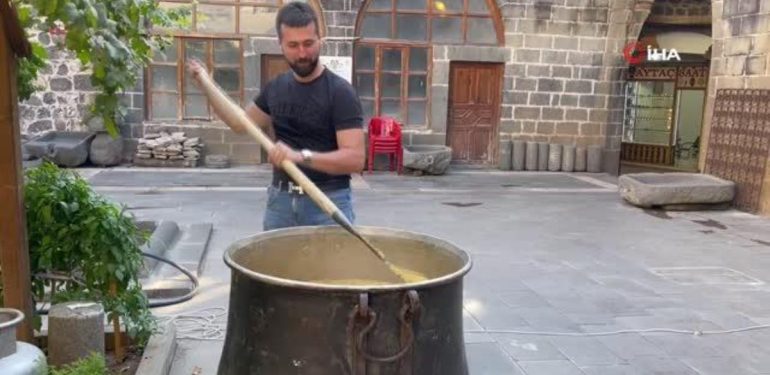 Şanlıurfa haberleri | Siverek'te bulgur kaynatma geleneği şenlikle yaşatılıyor