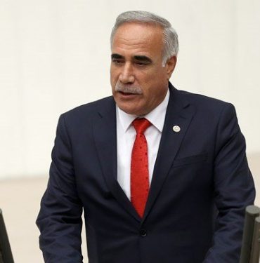 Aziz Aydınlık (Kürsü)