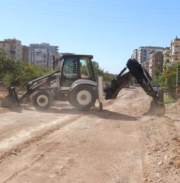 KKöprüBld- Karaköprü'de yol ağı genişliyor (5