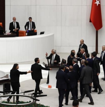 tbmm-genel-kurulunda-vicdansiz-tartismasi-5-15374064_o