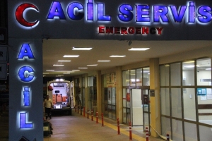 sanliurfa-da-112-acil-servis-gorevlisi-hasta-11201670_amp