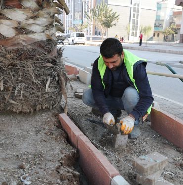 BAŞKAN KUŞ, YEM YEŞİL EYYÜBİYE İÇİN DURMADAN ÇALIŞACAĞIZ (2)