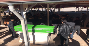 harran_da_kazada_hayatini_kaybeden_9_kisi_defin_edildi_h45289_15bbc