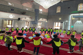 minik_cocuklar_camilerle_bulusuyor_h45398_38ff7