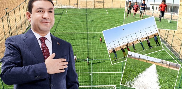 BAŞKAN ÖZYAVUZ, KIRSALDAKİ GENÇLERİ HALI SAHALARLA BULUŞTURUYOR (1)