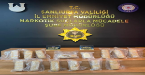 sanliurfa_da_aracin_yakit_deposunda_yakalandi_h45806_3a608