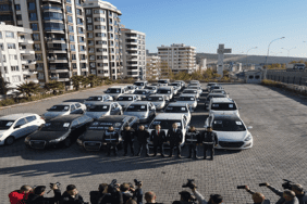sanliurfa_da_buyuk_arac_sebekesi_cokertildi_19_gozalti_h45514_ca779