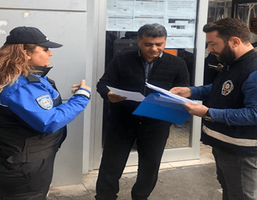 sanliurfa_polisi_4_bin_378_kisiye_ulasti_h45658_1f5d7