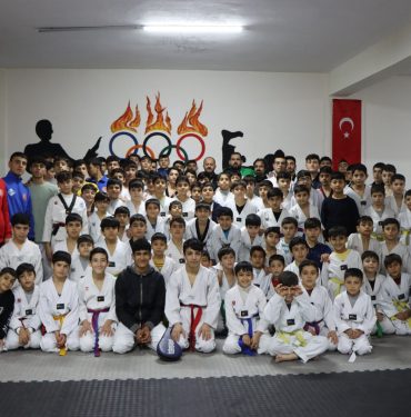 ÖĞRENCİLER, ARA TATİLİ SPORLA YAŞADI (5)