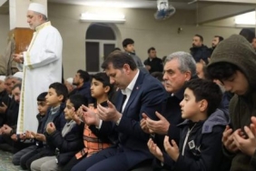 peygamberler-sehrinde-kandil-coskusu_eb700