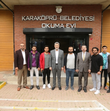 e777d520-9d6c-48cd-b756-86e5b251a371