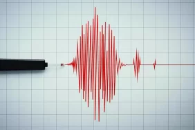 son-depremler-bursada-deprem-mi-oldu-kandilli-rasathanesinden-son-dakika-deprem-aciklamasi-EbwE