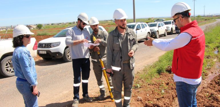 Dicle Elektrik Saha Çalışanlarına İSGDenetimi Gerçekleştirdi (3)