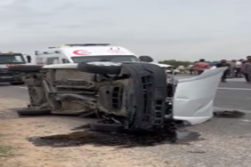 akcakale_yolunda_iki_arac_carpisti_5_yarali_h47320_30b62