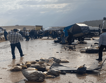 viransehirli_mevsimlik_iscileri_yine_kaza_yapti_2_olu_20_yarali_h47329_68018