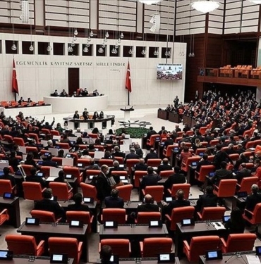 EfNYymnJR0yhnUbDLlLV7w