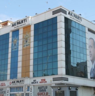 ak-parti-sanliurfa-il-baskanligi-icin-5-isim-istanbul-a-cagrildi