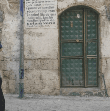 yedek-anahtarla-iceri-giren-ev-sahibi-kiracisini-16189284_5379_m