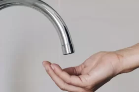 64f9b8dfae0a8f0b781f190e