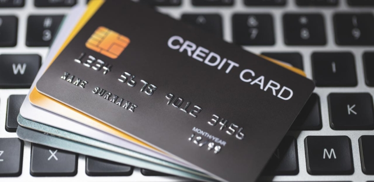 banka-karti-ile-kredi-karti-arasindaki-fark