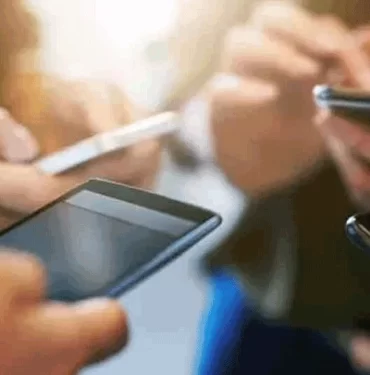 iste-genclere-vergisiz-telefon-ve-bilgisayarda-detaylar