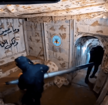 israil-e-gozdagi-hamas-yeralti-tunellerinde-16414427_380_m