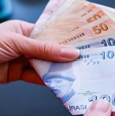 asgari-ucrete-ek-zam-mi-geliyor-15000-tl-klHK