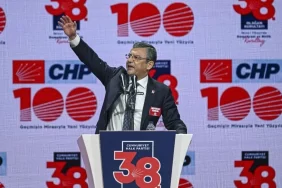 chpde-genel-baskan-secimi-ikinci-tura-kaldi-1