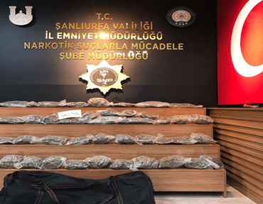 sanliurfada_torbaci_operasyonu_3_gozalti_h49371_ca460