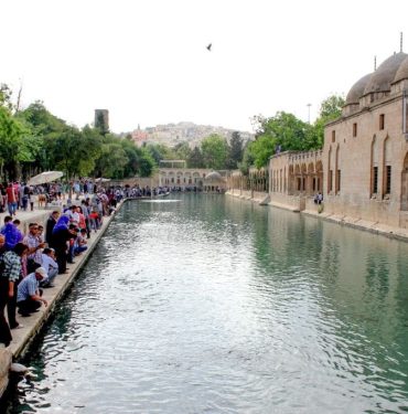 Sanliurfa-Balikligol-Nerede-Nasil-Gidilir
