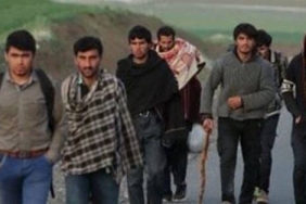 istanbuldaki-gocmenler-geri-gonderme-merkezine-teslim-ediliyor-h1629292394-47fa64