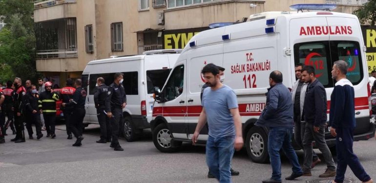 sanliurfa-da-5-inci-kattan-dusen-engelli-cocuk-oldu1592309772