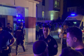 adiyaman-da-bir-polis-karakolda-meslektaslarina-17272987_1851_m