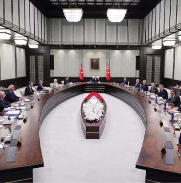 kabine-erdogan-baskanliginda-toplaniyor-zirvenin-17296302_9994_amp