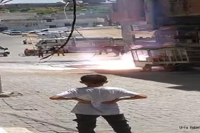 sanliurfa-da-elektrik-kablosu-dakikalarca-patladi-4223