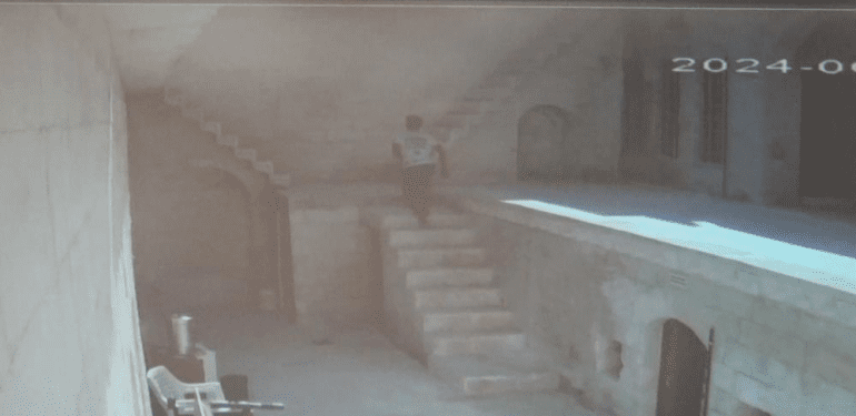 urfa-da-hirsizlar-kiliseye-dadandi-6055-big
