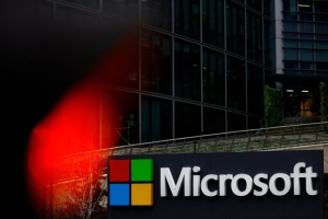 Microsoft-coktu-mu-Teams-Outlook-ve-diger-hizmetlerde-kesinti-yasaniyor-1140x760