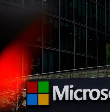 Microsoft-coktu-mu-Teams-Outlook-ve-diger-hizmetlerde-kesinti-yasaniyor-1140x760
