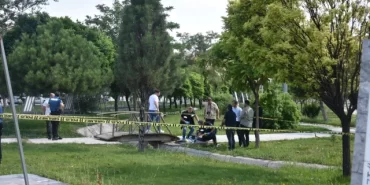 afyonkarahisar-da-kiz-arkadasini-bicakla-oldu-4-17582687_o