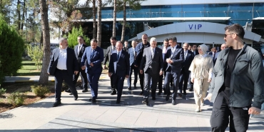 g-x-q-t-q6w-x-m-a-a0hk2