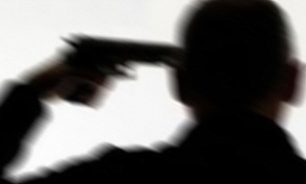 kafasina-sikan-adam-intihar-etti_t