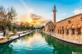 1585488101-sanliurfa-balikligol-800-bafi