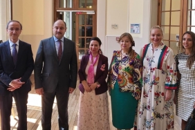 7d7e2418-65ea-4d7a-86b0-97ac33c48979