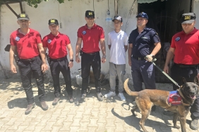 BURSA'DA 5 GÜNDÜR ARANAN BURAK, SAĞ SALİM BULUNDU BURAK'IN 5 GÜNDÜR BOŞ BİR BARAKADA SAKLANDIĞI ORTAYA ÇIKTI SAÇLARINI KESEN AİLESİNE TEPKİ İÇİN EVDEN KAÇTI