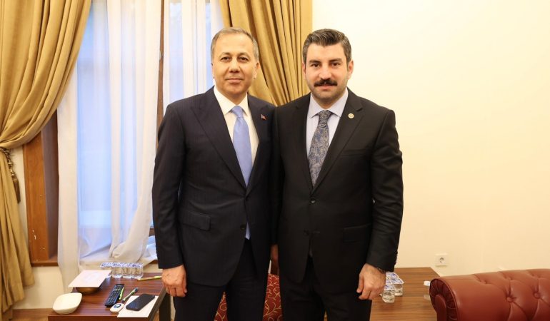 sanliurfa-milletvekili-icisleri-bakani-ali-yerlikayayi-ziyaret-etti-1