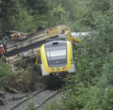 tren-kaza-ap-2384350_2