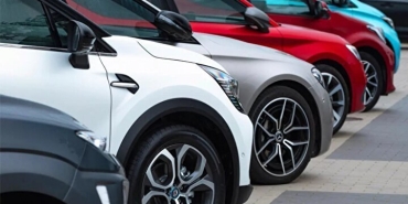 cda61b4dc3b6tvsizarac3a71