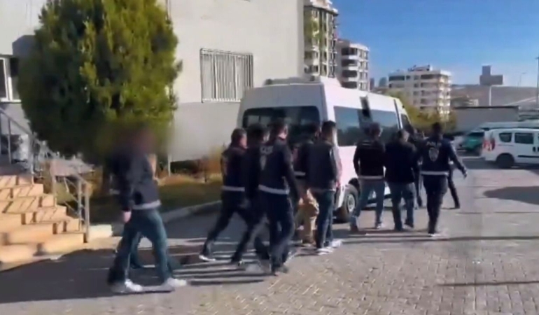 i-m-g-20251126-194548