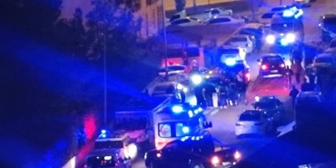 park-yeri-bulamadi-dugundekilere-ates-acti-7-yarali_45b8aefc9013